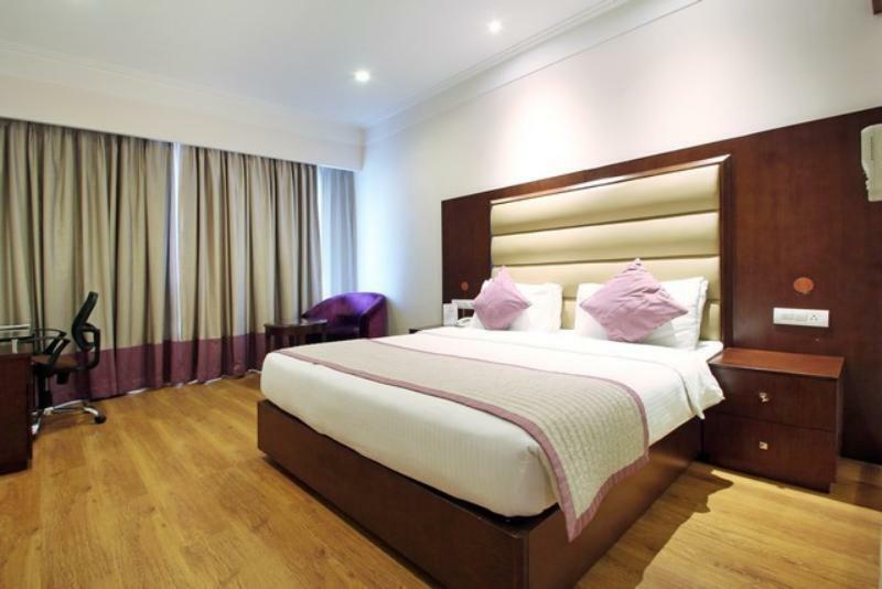 Jp Hotel & Resorts New Delhi Buitenkant foto